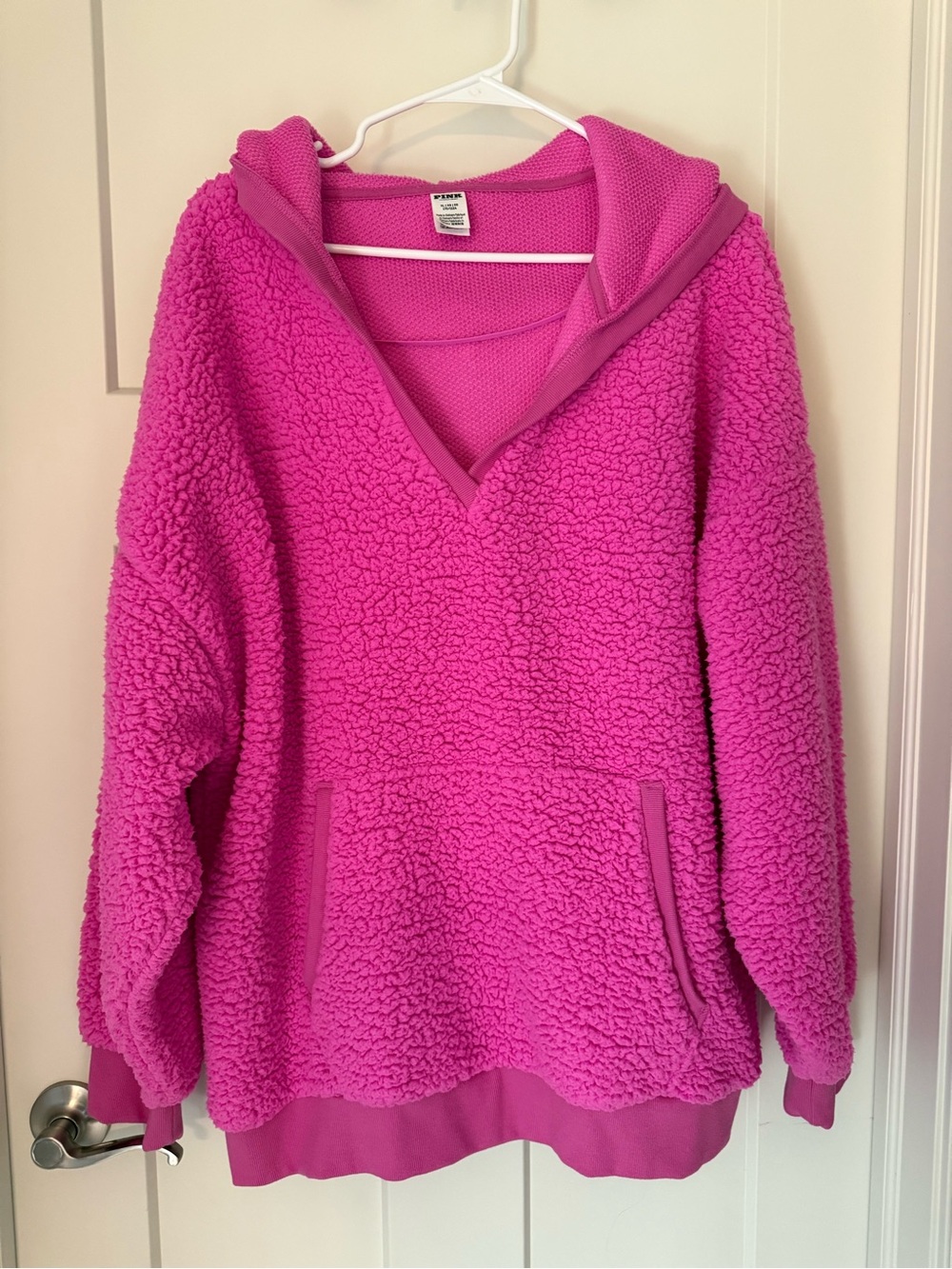 Victoria’s Secret Pink Women's serpa fleece Hooded Pullover - Hot Pink